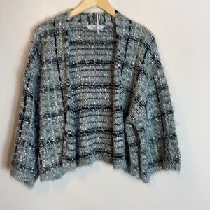 classy and soft plaid cardigan